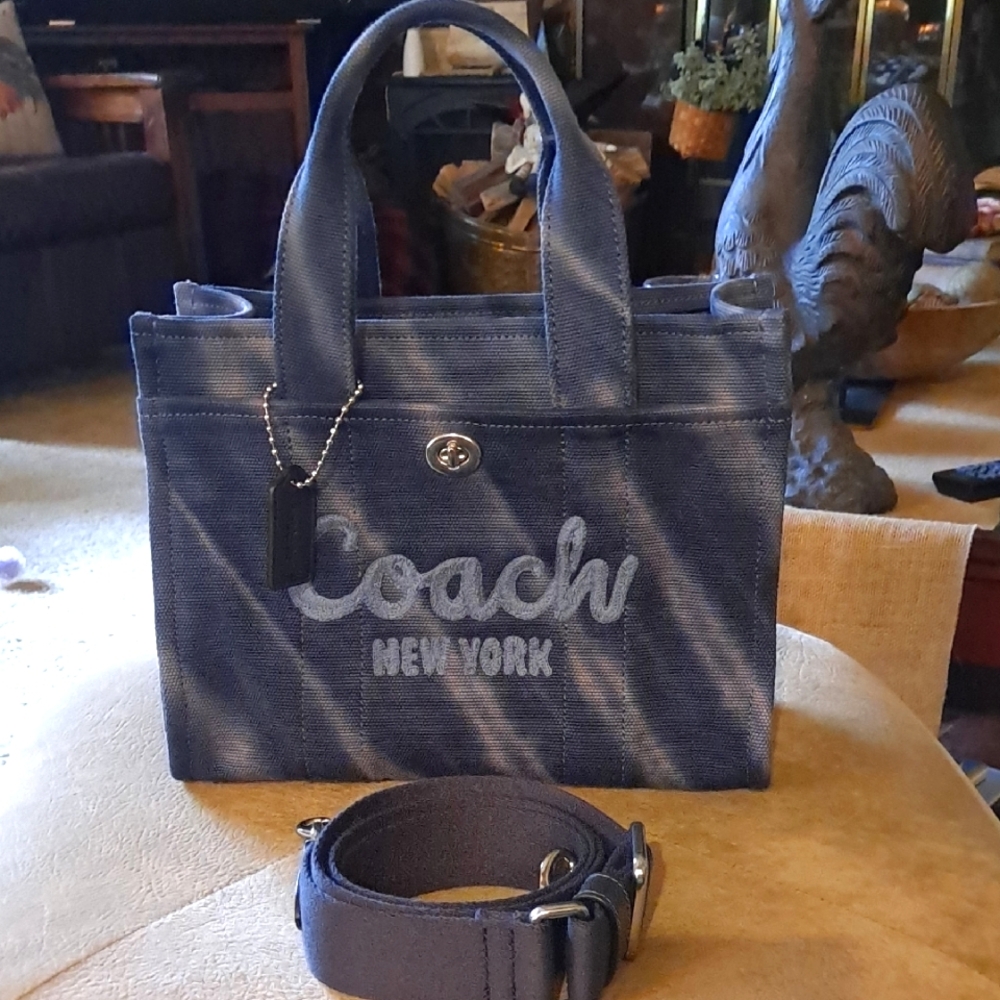 COACH Women's Cargo Tote 26
